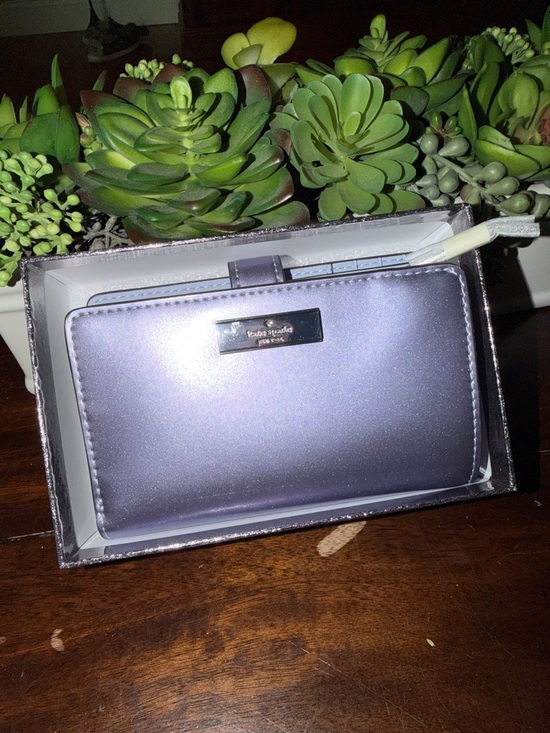 kate spade Handbags - NWT Kate Spade Metallic Lavender Wallet